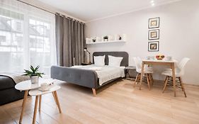Apartamenty Bryza - Debina